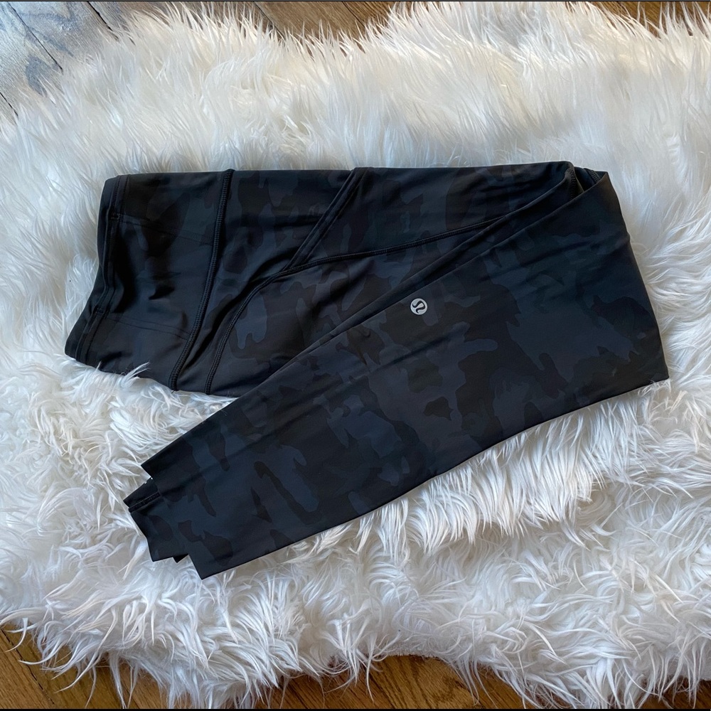 LULULEMON CAMO fast & free 7/8